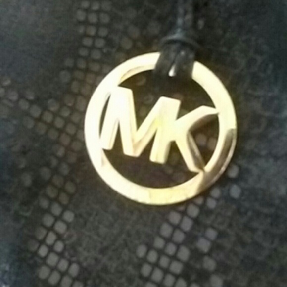 Michael Khors Purse - Picture 2 of 8